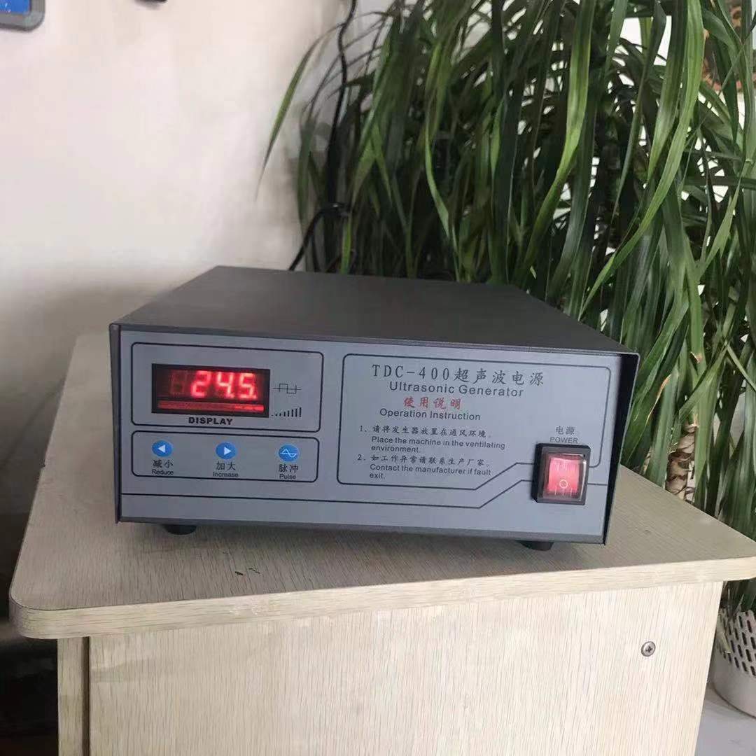 TDC-400超声波电源（一托四）